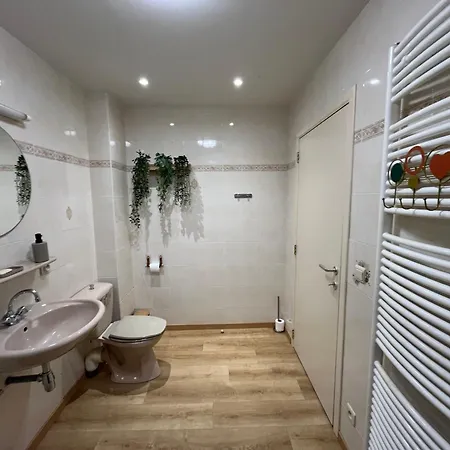 The 8th Apartment *